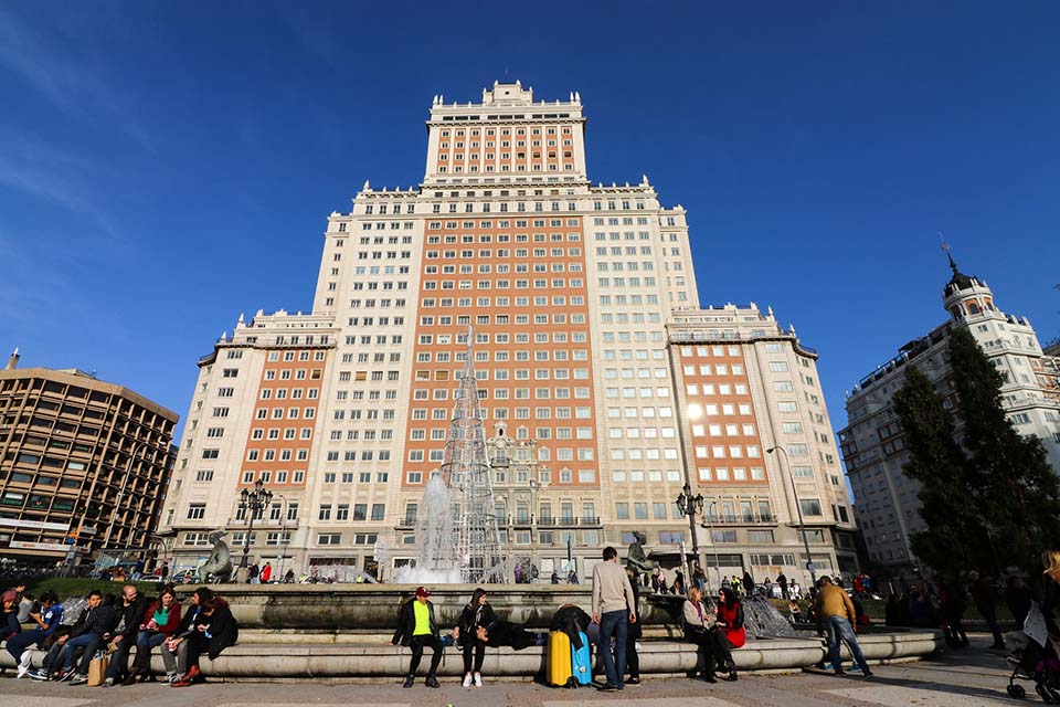 Former Edificio España, now Hotel RIU Madrid