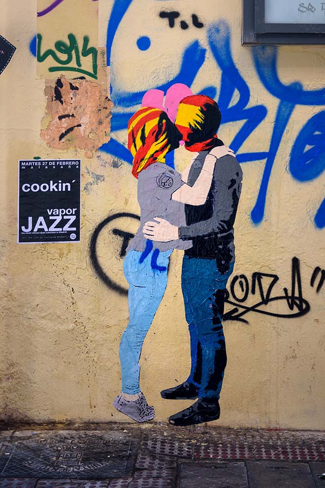 catalonia's political street art conflict
