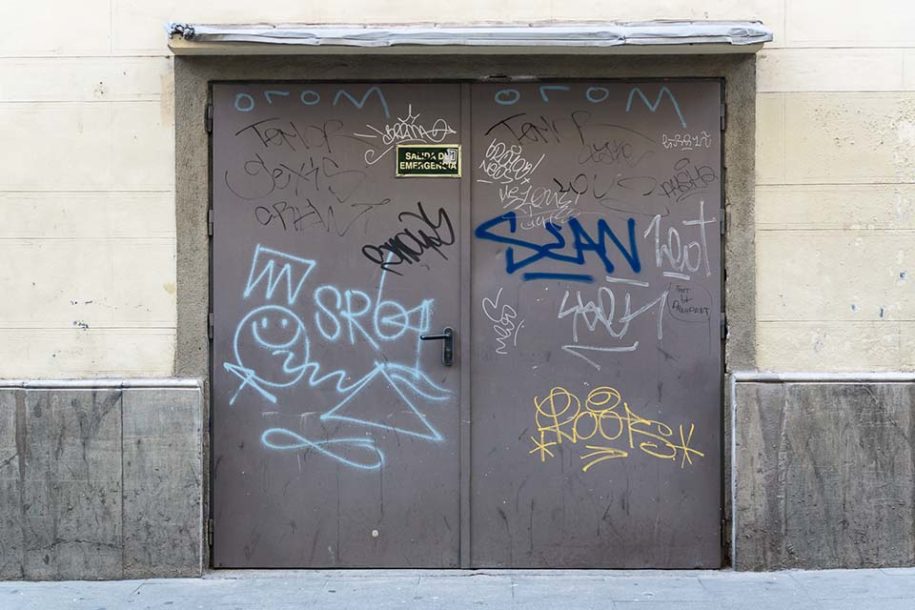 Everthing you wanted to know about tag graffiti in less than 5 minutes read