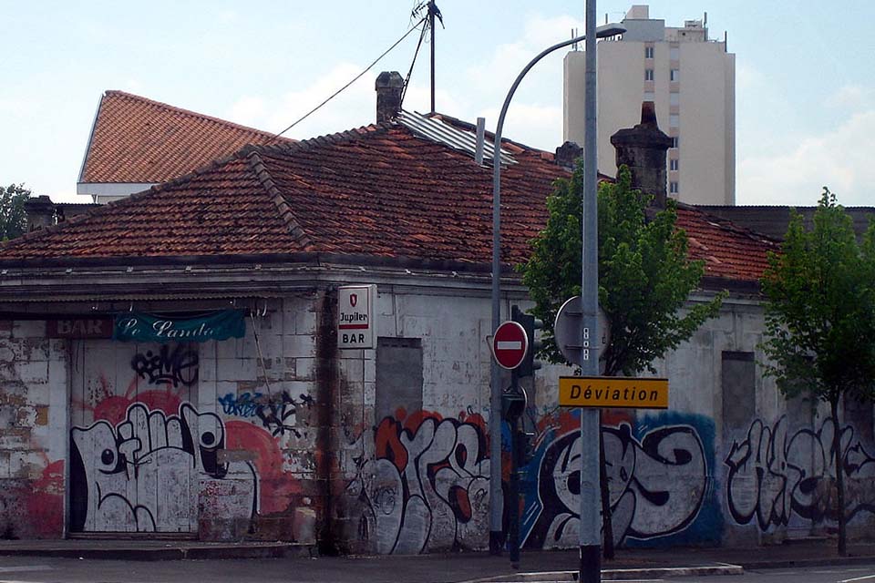 graffiti scene in France