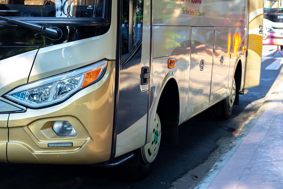 transport for students by bus