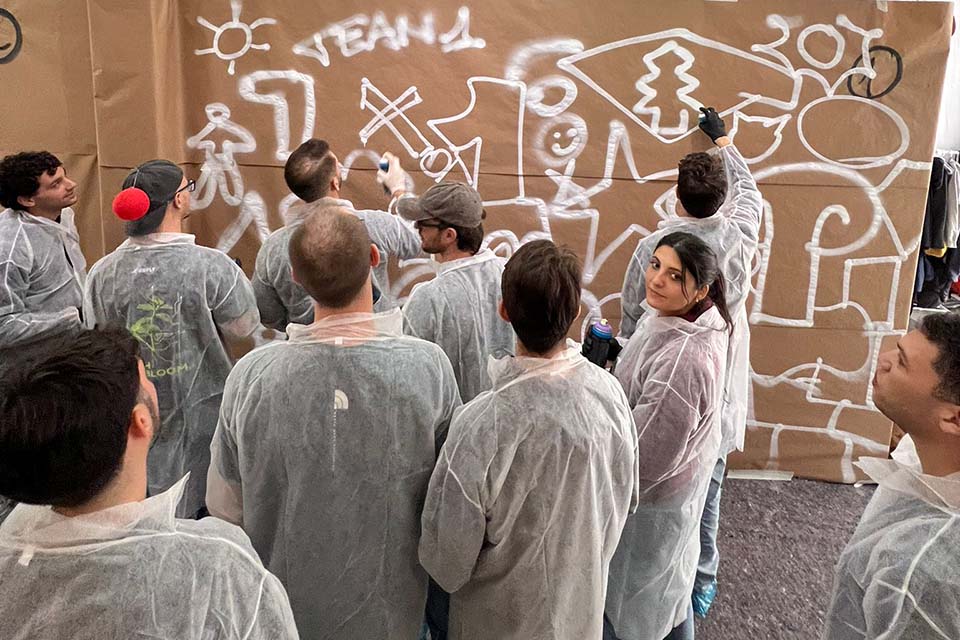 first steps at the street art workshop