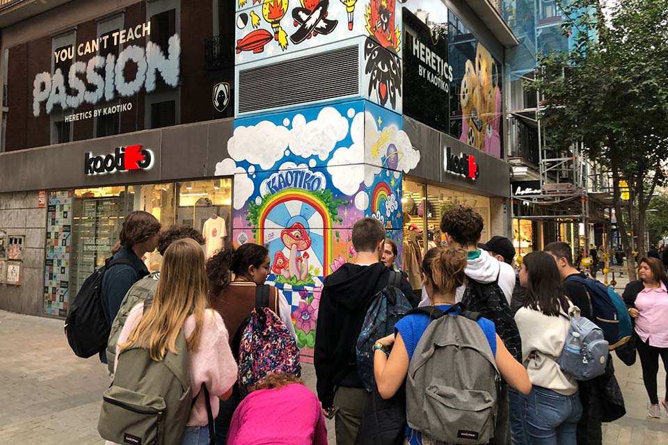 School tours in French language